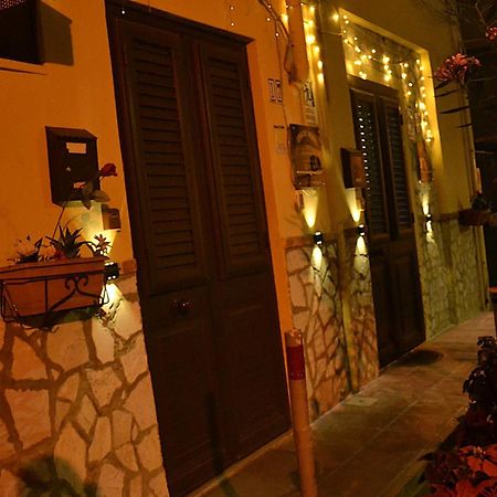 Casa Del Vicolo Apartament باليرمو المظهر الخارجي الصورة